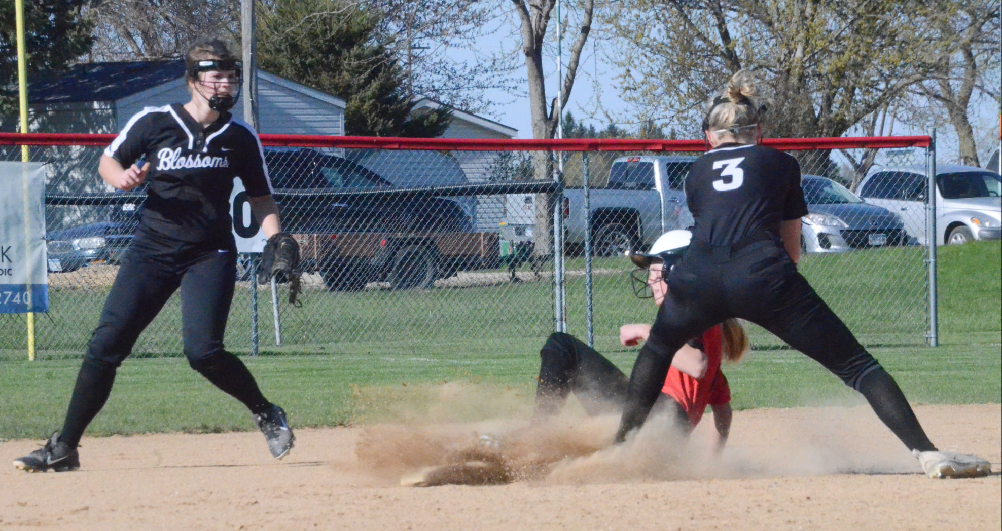nrheg softball.jpg